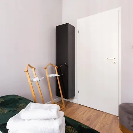 Urban Chic By Bookinghost Apartamento Gdansk