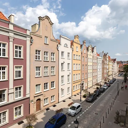 Urban Chic By Bookinghost * Gdansk